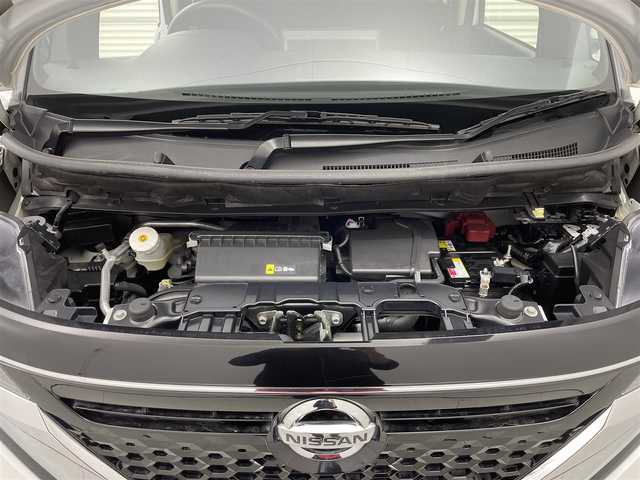 日産 ルークス ハイウェイスター X 茨城県 2021(令3)年 1.6万km ホワイトパール ・純正ディスプレイオーディオ/・Bluetooth/・ビルトインＥＴＣ/・全周囲カメラ/・前方ドライブレコーダー/・片側パワースライドドア/・ＬＥＤヘッドライト/・フォグランプ/・衝突軽減システム