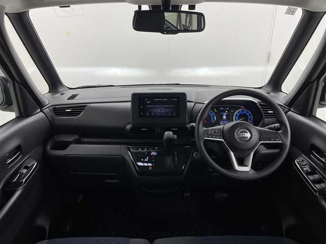 日産 ルークス ハイウェイスター X 茨城県 2021(令3)年 1.6万km ホワイトパール ・純正ディスプレイオーディオ/・Bluetooth/・ビルトインＥＴＣ/・全周囲カメラ/・前方ドライブレコーダー/・片側パワースライドドア/・ＬＥＤヘッドライト/・フォグランプ/・衝突軽減システム