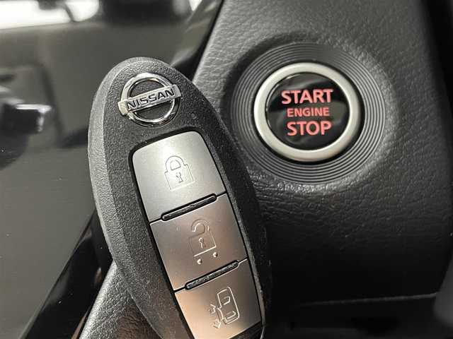 日産 ルークス ハイウェイスター X 茨城県 2021(令3)年 1.6万km ホワイトパール ・純正ディスプレイオーディオ/・Bluetooth/・ビルトインＥＴＣ/・全周囲カメラ/・前方ドライブレコーダー/・片側パワースライドドア/・ＬＥＤヘッドライト/・フォグランプ/・衝突軽減システム