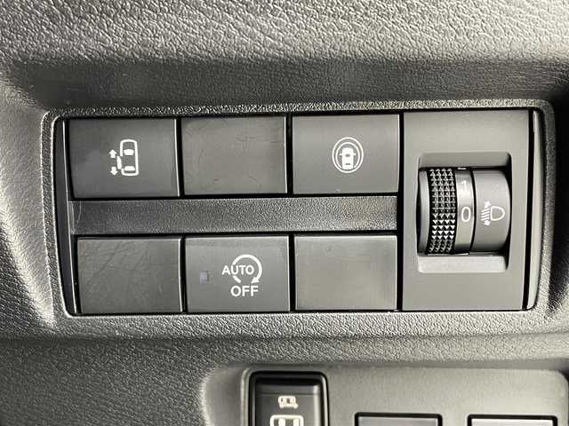 日産 ルークス ハイウェイスター X 茨城県 2021(令3)年 1.6万km ホワイトパール ・純正ディスプレイオーディオ/・Bluetooth/・ビルトインＥＴＣ/・全周囲カメラ/・前方ドライブレコーダー/・片側パワースライドドア/・ＬＥＤヘッドライト/・フォグランプ/・衝突軽減システム