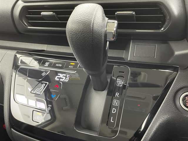 日産 ルークス ハイウェイスター X 茨城県 2021(令3)年 1.6万km ホワイトパール ・純正ディスプレイオーディオ/・Bluetooth/・ビルトインＥＴＣ/・全周囲カメラ/・前方ドライブレコーダー/・片側パワースライドドア/・ＬＥＤヘッドライト/・フォグランプ/・衝突軽減システム