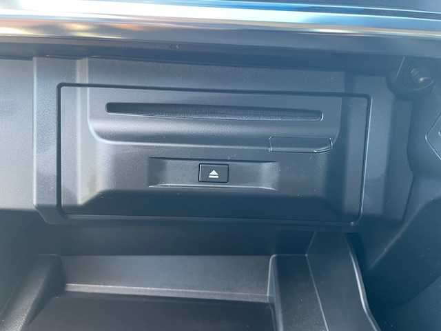 トヨタ アルファードハイブリット SR Cパッケージ 三重県 2022(令4)年 1.5万km ダークレッドマイカメタリック セーフティセンス/・プリクラッシュセーフティ/・レーントレーシングアシスト/・ロードサインアシスト/・アダプティブハイビームアシスト/・全車速追従機能付レーダークルーズコントロール/パーキングサポートブレーキ/JBLプレミアムサウンドシステム/純正13.3型フリップダウンモニター/純正10.5型SDナビ/フルセグTV/【CD/DVD/MSV/Bluetooth/USB/Miracast】/パノラミックビューモニター/ビルトインETC/前後ドライブレコーダー/ステアリングヒーター/AC100V電源/両側パワースライドドア/パワーバックドア/レザーシート/D/N席シートベンチレーション/D/N席シートヒーター/D/N席パワーシート/オートライト/三眼LEDヘッドランプ/LEDフロントフォグランプ/シーケンシャルターンランプ/225/60R17インチ純正AW/プッシュスタート/スマートキー/純正フロアマット