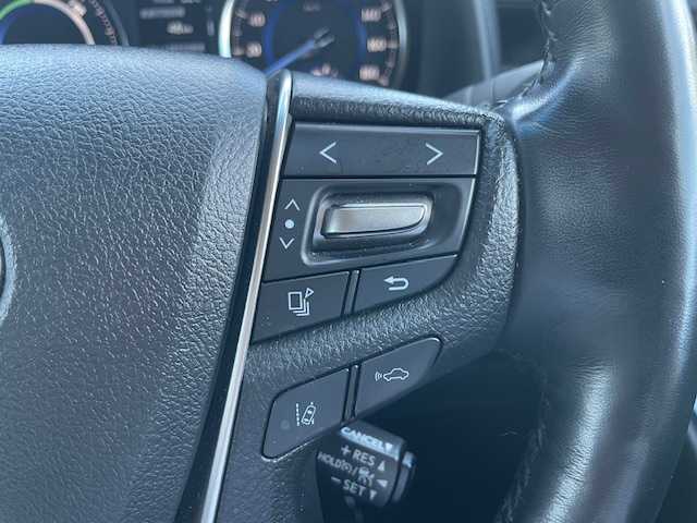 トヨタ アルファードハイブリット SR Cパッケージ 三重県 2022(令4)年 1.5万km ダークレッドマイカメタリック セーフティセンス/・プリクラッシュセーフティ/・レーントレーシングアシスト/・ロードサインアシスト/・アダプティブハイビームアシスト/・全車速追従機能付レーダークルーズコントロール/パーキングサポートブレーキ/JBLプレミアムサウンドシステム/純正13.3型フリップダウンモニター/純正10.5型SDナビ/フルセグTV/【CD/DVD/MSV/Bluetooth/USB/Miracast】/パノラミックビューモニター/ビルトインETC/前後ドライブレコーダー/ステアリングヒーター/AC100V電源/両側パワースライドドア/パワーバックドア/レザーシート/D/N席シートベンチレーション/D/N席シートヒーター/D/N席パワーシート/オートライト/三眼LEDヘッドランプ/LEDフロントフォグランプ/シーケンシャルターンランプ/225/60R17インチ純正AW/プッシュスタート/スマートキー/純正フロアマット