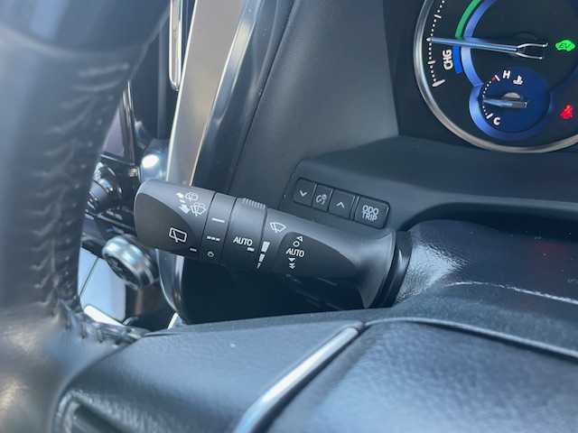 トヨタ アルファードハイブリット SR Cパッケージ 三重県 2022(令4)年 1.5万km ダークレッドマイカメタリック セーフティセンス/・プリクラッシュセーフティ/・レーントレーシングアシスト/・ロードサインアシスト/・アダプティブハイビームアシスト/・全車速追従機能付レーダークルーズコントロール/パーキングサポートブレーキ/JBLプレミアムサウンドシステム/純正13.3型フリップダウンモニター/純正10.5型SDナビ/フルセグTV/【CD/DVD/MSV/Bluetooth/USB/Miracast】/パノラミックビューモニター/ビルトインETC/前後ドライブレコーダー/ステアリングヒーター/AC100V電源/両側パワースライドドア/パワーバックドア/レザーシート/D/N席シートベンチレーション/D/N席シートヒーター/D/N席パワーシート/オートライト/三眼LEDヘッドランプ/LEDフロントフォグランプ/シーケンシャルターンランプ/225/60R17インチ純正AW/プッシュスタート/スマートキー/純正フロアマット