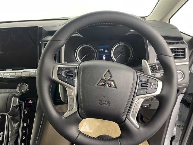 三菱 デリカＤ：５ シャモニー 福島県 2025(令7)年 0.1千km パールⅡ /リアモニター取付パッケージ(25300円)//登録済未使用車//全方位カメラ//４ＷＤ//ALPINE１１型ナビ/CD・DVD・BT・MSV・フルセグTV・HDMI・スマホ連動・USB//ＢＳＭ//両側パワースライドドア//パワーバックドア//シートヒーター//パワーシート//ステアリングヒーター//パドルシフト//オートハイビーム//LEDライト//取扱説明書//保証書