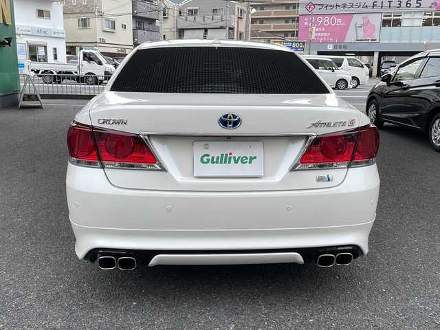 トヨタ クラウン ハイブリッド アスリートG 大阪府 2013(平25)年 12万km ホワイトパールクリスタルシャイン 純正ナビ/バックカメラ/サイドカメラ/サンルーフ/TRDアンダーエアロ/フルセグテレビ/パワーシート/電動リアゲート/レーダークルーズコントロール/フロントエアーシート/フロントシートヒーター/社外マフラー/純正アルミホイール/プッシュスタート/純正フロアマット/カーテンエアバッグ/ETC/スペアキー