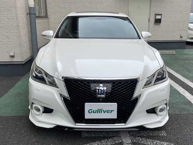 トヨタ クラウン ハイブリッド アスリートG 大阪府 2013(平25)年 12万km ホワイトパールクリスタルシャイン 純正ナビ/バックカメラ/サイドカメラ/サンルーフ/TRDアンダーエアロ/フルセグテレビ/パワーシート/電動リアゲート/レーダークルーズコントロール/フロントエアーシート/フロントシートヒーター/社外マフラー/純正アルミホイール/プッシュスタート/純正フロアマット/カーテンエアバッグ/ETC/スペアキー