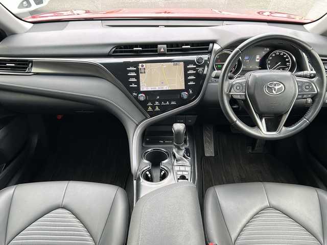 トヨタ カムリ WS 岐阜県 2020(令2)年 4万km エモーショナルレッドⅡ 登録時走行距離39825km/純正ディスプレイオーディオ/バックカメラ/スタッドレスタイヤ(社外アルミホイール付き)/ハーフレザーシート/前方ドライブレコーダー/クルーズコントロール/レーンキープアシスト/ワンオーナー/禁煙車/前後コーナーセンサー/パワーシート/ビルトインＥＴＣ/前後コーナーセンサー/プッシュスタート/スマートキー/LEDヘッドライト/オートライト/オートマチックハイビーム/純正アルミホイール/純正フロアマット