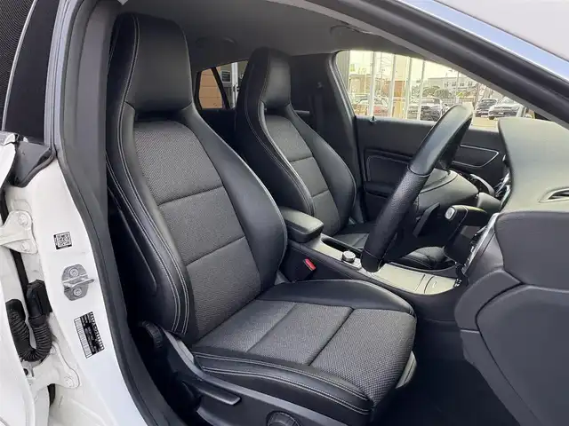 メルセデス・ベンツ ＣＬＡ１８０ Sブレイク AMG スタイル 栃木県 2018(平30)年 5万km ポーラホワイト レーダーセーフティパッケージ/　（ブラインドスポットアシスト、ディスタンスパイロット・ディストロニック、レーンキーピングアシスト、PRE-SAFE）/ＥＴＣ/純正前方ドライブレコーダー/Bluetooth/ACC/キーレスゴー/シートヒーター/前後パークトロニック/バックカメラ/純正メーカーナビ/フットトランクオープナー/純正18インチAW/LEDヘッドライト