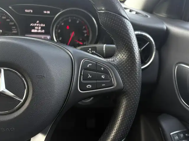 メルセデス・ベンツ ＣＬＡ１８０ Sブレイク AMG スタイル 栃木県 2018(平30)年 5万km ポーラホワイト レーダーセーフティパッケージ/　（ブラインドスポットアシスト、ディスタンスパイロット・ディストロニック、レーンキーピングアシスト、PRE-SAFE）/ＥＴＣ/純正前方ドライブレコーダー/Bluetooth/ACC/キーレスゴー/シートヒーター/前後パークトロニック/バックカメラ/純正メーカーナビ/フットトランクオープナー/純正18インチAW/LEDヘッドライト