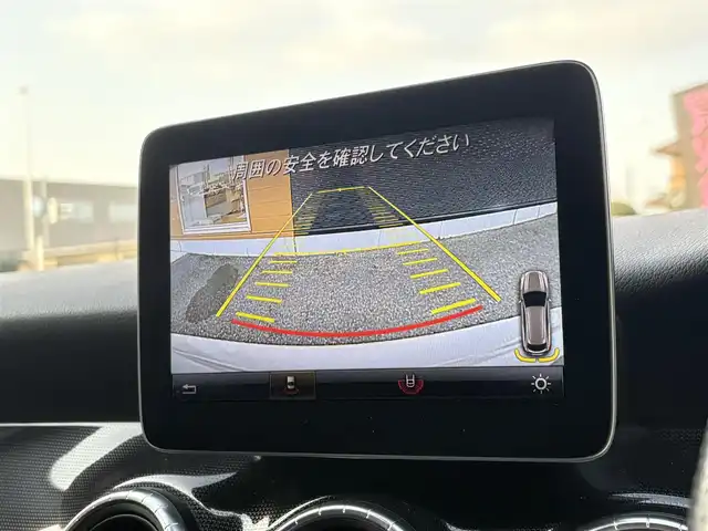 メルセデス・ベンツ ＣＬＡ１８０ Sブレイク AMG スタイル 栃木県 2018(平30)年 5万km ポーラホワイト レーダーセーフティパッケージ/　（ブラインドスポットアシスト、ディスタンスパイロット・ディストロニック、レーンキーピングアシスト、PRE-SAFE）/ＥＴＣ/純正前方ドライブレコーダー/Bluetooth/ACC/キーレスゴー/シートヒーター/前後パークトロニック/バックカメラ/純正メーカーナビ/フットトランクオープナー/純正18インチAW/LEDヘッドライト