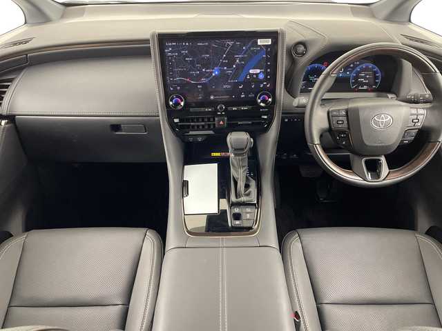 トヨタ アルファード Z 大阪府 2025(令7)年 0.2万km プラチナホワイトパールマイカ トヨタセーフティセンス/　・プリクラッシュセーフティ/　・レーントーシングアシスト/　・レーンディパーチャーアラート/　・レーダークルーズコントロール/　・ロードサインアシスト/　・アダプティブハイビームシステム/　・プロアクティブドライビングアシスト/純正メモリナビ/　BT/HDMI/フルセグ/AppleCarPray/AndroidAuto/パノラミックビューモニター/バックカメラ/両側パワースライドドア/パワーバックドア/LEDオートライト/フォグランプ/合皮レザーシート/パワーシート/シートヒーター/エアシート/純正18インチアルミホイール/ブラインドスポットモニター/パーキングサポートブレーキ/デジタルインナーミラー/ステアリングヒーター/置くだけ充電/スマートキー/ETC2.0