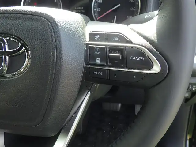 トヨタ ヴォクシー S－G 千葉県 2022(令4)年 5万km アティチュードブラックマイカ Toyota Safety Sense/・プリクラッシュセーフティ/・レーンディパーチャーアラート/・オートハイビーム/・レーダークルーズコントロール/左パワースライドドア/右イージークローザードア/純正メモリーナビ/地デジTV/【DVD/CD再生機能　Bluetooth接続】/バックカメラ/ETC（2.0）/LEDヘッドライト/純正16インチアルミホイル/サイド/カーテンエアバッグ/スマートキー