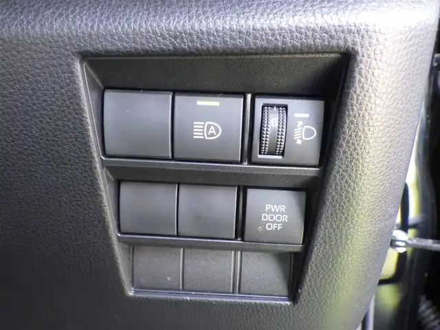 トヨタ ヴォクシー S－G 千葉県 2022(令4)年 5万km アティチュードブラックマイカ Toyota Safety Sense/・プリクラッシュセーフティ/・レーンディパーチャーアラート/・オートハイビーム/・レーダークルーズコントロール/左パワースライドドア/右イージークローザードア/純正メモリーナビ/地デジTV/【DVD/CD再生機能　Bluetooth接続】/バックカメラ/ETC（2.0）/LEDヘッドライト/純正16インチアルミホイル/サイド/カーテンエアバッグ/スマートキー