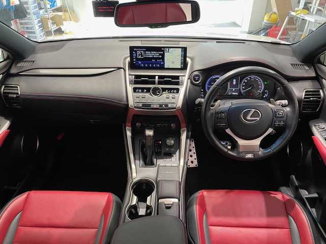 レクサス ＮＸ 300h Fスポーツ 宮城県 2019(平31)年 7万km ホワイトノーヴァガラスフレーク ワンオーナー/純正ナビ/バックカメラ/フルセグ/Bluetooth/CD/DVD/レーダークルーズ/シートヒーター/シートクーラー/パワーシート/シートメモリー/HUD/BSM/ETC/ステアリングヒーター