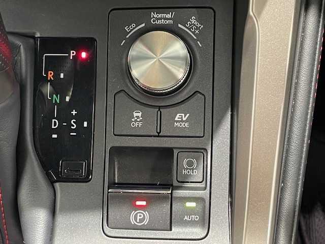 レクサス ＮＸ 300h Fスポーツ 宮城県 2019(平31)年 7万km ホワイトノーヴァガラスフレーク ワンオーナー/純正ナビ/バックカメラ/フルセグ/Bluetooth/CD/DVD/レーダークルーズ/シートヒーター/シートクーラー/パワーシート/シートメモリー/HUD/BSM/ETC/ステアリングヒーター
