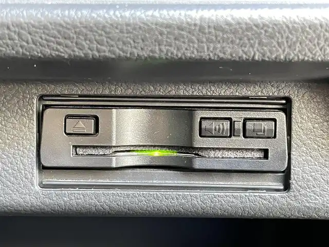スズキ クロスビー HYBRID MZ 愛媛県 2018(平30)年 4.7万km ピュアホワイトP 純正８インチナビ　フルセグＴＶ　Ｂｌｕｅｔｏｏｔｈ　シートヒーター　　ＥＴＣ　ドライブレコーダー　　全方位カメラ　クルーズコントロール　衝突軽減ブレーキ　パドルシフト　ＬＥＤヘッドライト