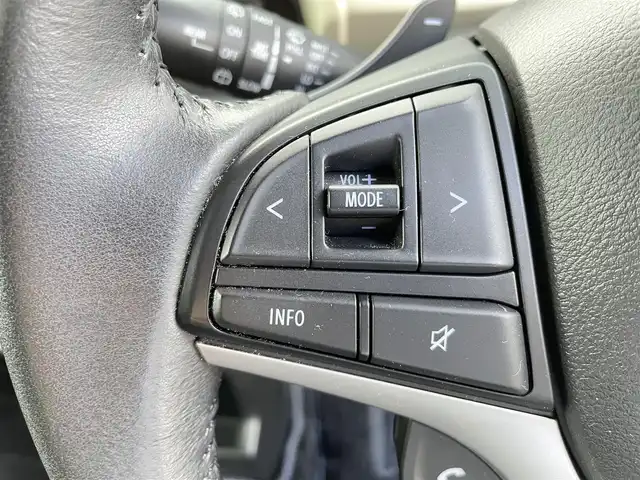 スズキ クロスビー HYBRID MZ 愛媛県 2018(平30)年 4.7万km ピュアホワイトP 純正８インチナビ　フルセグＴＶ　Ｂｌｕｅｔｏｏｔｈ　シートヒーター　　ＥＴＣ　ドライブレコーダー　　全方位カメラ　クルーズコントロール　衝突軽減ブレーキ　パドルシフト　ＬＥＤヘッドライト