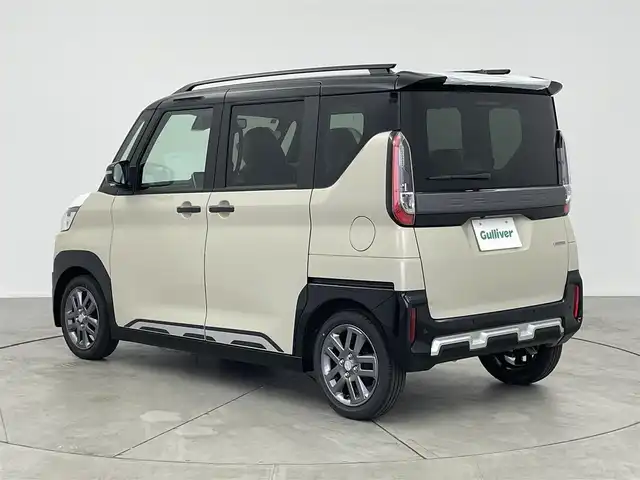 三菱 デリカミニ T プレミアム リミテッド ED 愛知県 2025(令7)年 0.1万km未満 アイボリーⅡ 届け出済み未使用車/純正9型メモリナビ/（FM/AM/AppleCarPlay/AndroidAuto)　/全方位バックカメラ　/マイパイロット　/ハンズフリーパワースライドドア　/前席シートヒーター/ステアリングヒーター　/ダウンヒルアシストコントロール　/衝突軽減システム　/先行車発進　/道路標識表示　/純正15インチAW/ルーフレール/両側パワースライドドア/純正LEDヘッドライト/カーテンエアバッグ