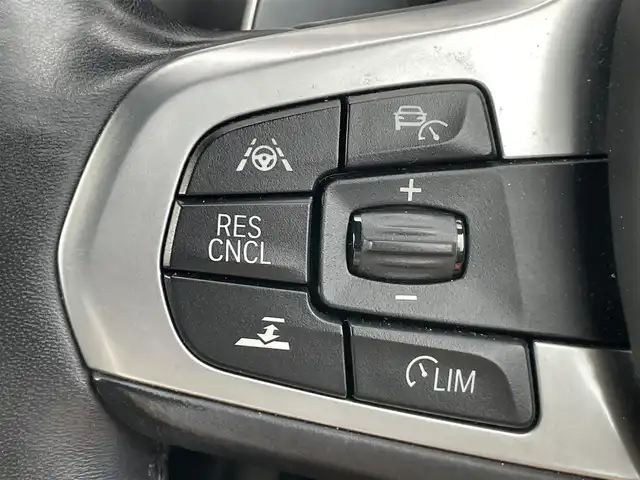ＢＭＷ Ｘ３ xDrive20d Mスポーツ 千葉県 2018(平30)年 4万km ファイトニックブルー 衝突軽減ブレーキ/レーンキープアシスト/レーダークルーズコントロール/クリアランスソナー/純正メーカーナビ/　フルセグ/BT/DVD/CD/USB/全方位カメラ/ステアリングスイッチ/パドルシフト/ETC/ポータブル充電/パワーバックドア/レザーシート/パワーシート(D/N席)/シートヒーター(D/N席)/LEDヘッドライト/オートライト/スマートキー/プッシュスタート/フロアマット