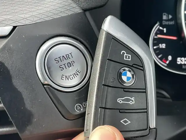 ＢＭＷ Ｘ３ xDrive20d Mスポーツ 千葉県 2018(平30)年 4万km ファイトニックブルー 衝突軽減ブレーキ/レーンキープアシスト/レーダークルーズコントロール/クリアランスソナー/純正メーカーナビ/　フルセグ/BT/DVD/CD/USB/全方位カメラ/ステアリングスイッチ/パドルシフト/ETC/ポータブル充電/パワーバックドア/レザーシート/パワーシート(D/N席)/シートヒーター(D/N席)/LEDヘッドライト/オートライト/スマートキー/プッシュスタート/フロアマット