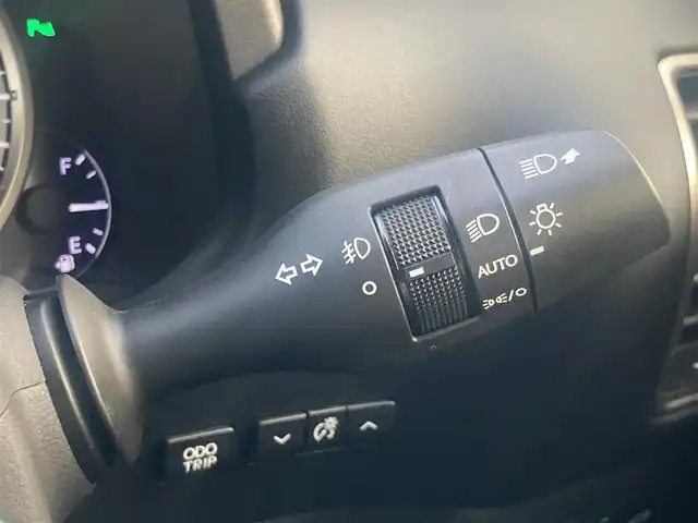 レクサス ＮＸ 300h バージョンL 岡山県 2021(令3)年 4.9万km グラファイトブラックガラスフレーク 純正10.3インチワイドディスプレイナビ/フルセグTV、Bluetooth、CD、DVD、AM、FM/全方位カメラ/3眼LEDヘッドライト/前席パワーシート/前席シートヒーター/前席エアシート/ステアリングヒーター/運転席メモリーシート/ハンズフリーパワーバックドア/パドルシフト/レクサスプレミアムサウンドシステム/ビルトインETC2.0/電動パーキングブレーキ/パーキングサポートブレーキ/レクサスセーフティ＋/・プリクラッシュセーフティ/・レーンディパーチャーアラート/・オートマチックハイビーム/・アダブティブハイビームシステム/・レーダークルーズコントロール/ブラインドスポットモニター/リアクロストラフィックアラート/ロードサインアシスト/スカッフプレート/前後ドライブレコーダー　DC-DR652/黒革シート