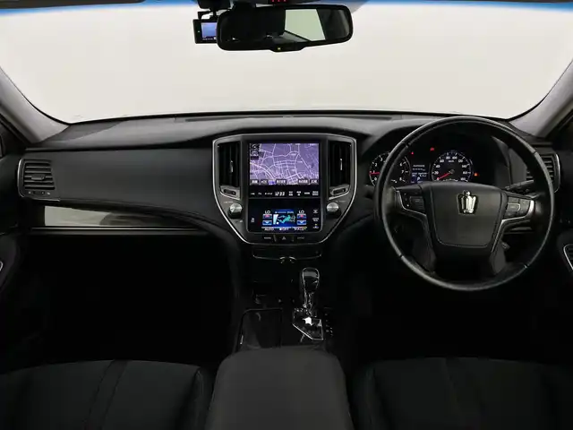 トヨタ クラウン アスリート S 新潟県 2013(平25)年 5.3万km プレシャスブラックパール 純正ナビ/　（フルセグTV/BT/CD/DVD/AM/FM）/バックカメラ/クルーズコントロール/HIDヘッドライト/LEDフォグランプ/パワーシート/純正17インチアルミホイール/ステアリングスイッチ/スマートキー/ビルトインETC
