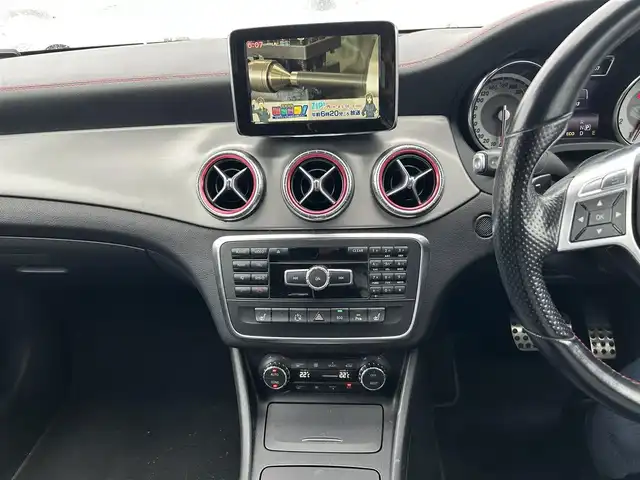 メルセデス・ベンツ ＣＬＡ２５０ 4MATIC 岩手県 2013(平25)年 9.2万km マウンテングレー レザーエクスクルーシブ/サンルーフ/ハーマンカードン /ディストロニックプラス/純正HDDナビ/フルセグTV/パークトロニック/ドラレコ(前)/黒革シート/シートヒーター(D/N)/パワーシート/DSRC/インテリジェントライトシステム
