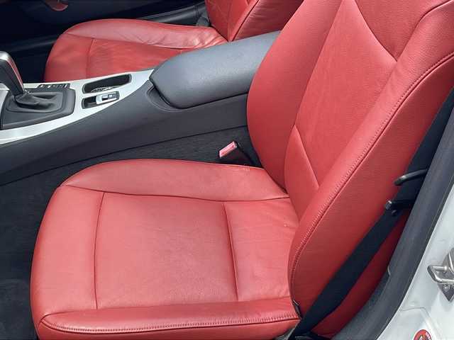 ＢＭＷ Ｚ４ sDrive23i Sエッセンス 千葉県 2010(平22)年 7.1万km アルピンホワイトⅢ ナビ　赤革シート　パワーシート　電動オープン　ミラーＥＴＣ　パドルシフト　ＳＰＯＲＴボタン　マット　オートワイパー　オートライト　ＨＩＤ　１７インチＡＷ　直列６気筒ＤＯＨＣエンジン 204ps