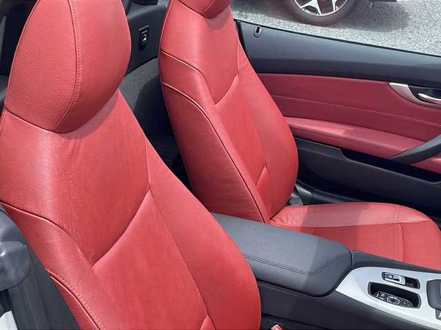 ＢＭＷ Ｚ４ sDrive23i Sエッセンス 千葉県 2010(平22)年 7.1万km アルピンホワイトⅢ ナビ　赤革シート　パワーシート　電動オープン　ミラーＥＴＣ　パドルシフト　ＳＰＯＲＴボタン　マット　オートワイパー　オートライト　ＨＩＤ　１７インチＡＷ　直列６気筒ＤＯＨＣエンジン 204ps