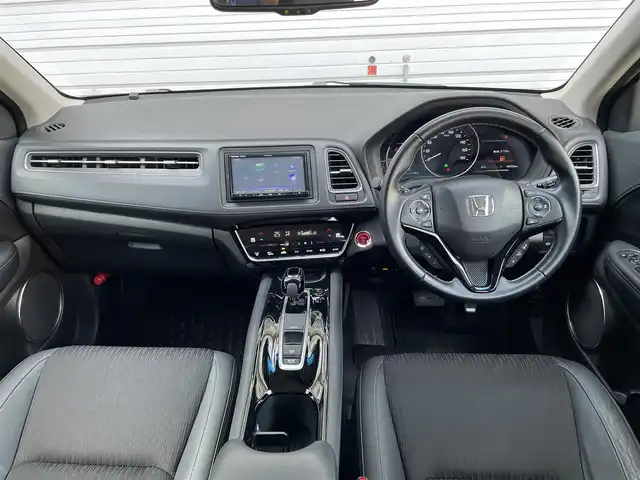 ホンダ ヴェゼル ハイブリッド Z ホンダセンシング 福島県 2020(令2)年 7万km ルーセブラックM SDナビ/バックカメラ/フルセグTV/LEDヘッドライト/ルーフレール/ハーフレザーシート/前席シートヒーター/ETC/レーダークルーズコントロール/コンフォートビューパッケージ