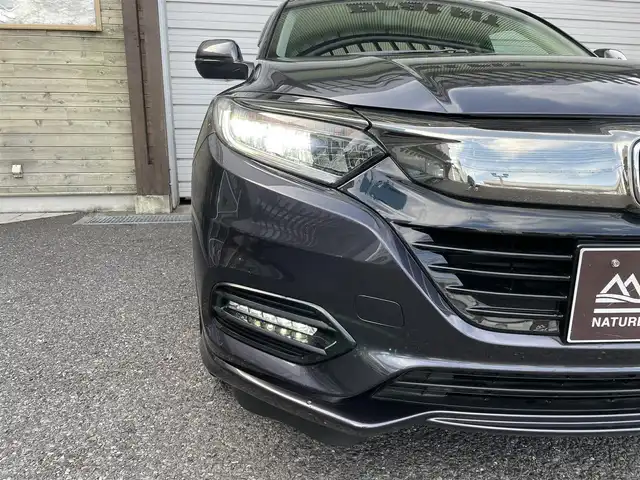 ホンダ ヴェゼル ハイブリッド Z ホンダセンシング 福島県 2020(令2)年 7万km ルーセブラックM SDナビ/バックカメラ/フルセグTV/LEDヘッドライト/ルーフレール/ハーフレザーシート/前席シートヒーター/ETC/レーダークルーズコントロール/コンフォートビューパッケージ