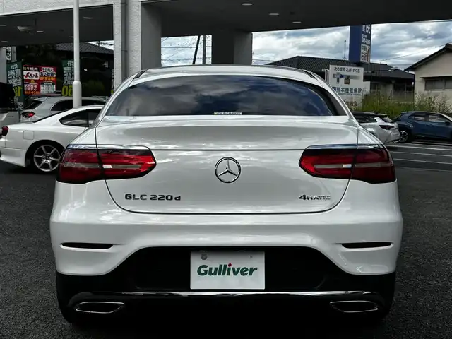 メルセデス・ベンツ ＧＬＣ２２０ d 4マチックスポーツ 熊本県 2020(令2)年 7.5万km ポーラホワイト ワンオーナー/純正ナビ/【Bluetooth/CD/AM/FM】/全周囲カメラ/バックカメラ/アダプティブクルーズコントロール/アクティブブレーキアシスト/アクティブステアリングアシスト/レーンキープアシスト/ブラインドスポットアシスト/コーナーセンサー/オートLEDヘッドライト/パドルシフト/ハーフレザーシート/前席シートヒーター/純正19インチAW/ウィンカーミラー/革巻きステアリング/ステアリングスイッチ/ドライブレコーダー/ETC2.0/スマートキー/プッシュスタート/純正フロアマット/保証書/スペアキー