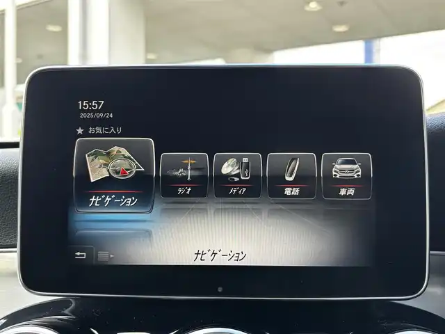 メルセデス・ベンツ ＧＬＣ２２０ d 4マチックスポーツ 熊本県 2020(令2)年 7.5万km ポーラホワイト ワンオーナー/純正ナビ/【Bluetooth/CD/AM/FM】/全周囲カメラ/バックカメラ/アダプティブクルーズコントロール/アクティブブレーキアシスト/アクティブステアリングアシスト/レーンキープアシスト/ブラインドスポットアシスト/コーナーセンサー/オートLEDヘッドライト/パドルシフト/ハーフレザーシート/前席シートヒーター/純正19インチAW/ウィンカーミラー/革巻きステアリング/ステアリングスイッチ/ドライブレコーダー/ETC2.0/スマートキー/プッシュスタート/純正フロアマット/保証書/スペアキー