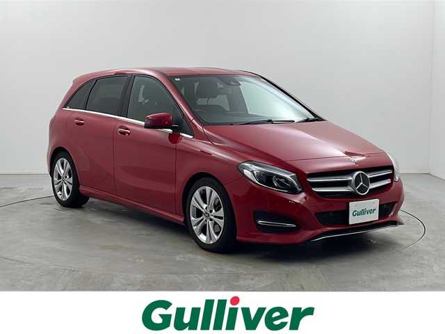 メルセデス・ベンツ Ｂ１８０ 栃木県 2018(平30)年 2.5万km ジュピターレッド レーダーセーフティパッケージ/・ブラインドスポットアシスト/・ディスタンスパイロット・ディストロニック/・プレセーフ/コマンドシステムナビ/フルセグTV/Bluetooth/USB/AM/FM/バックカメラ/ETC/コンビネーションシート(本革)/シートヒーター(D/N席)/パワーシート(D席)/パドルシフト/LEDヘッドライト/純正フロアマット/純正17インチアルミホイール