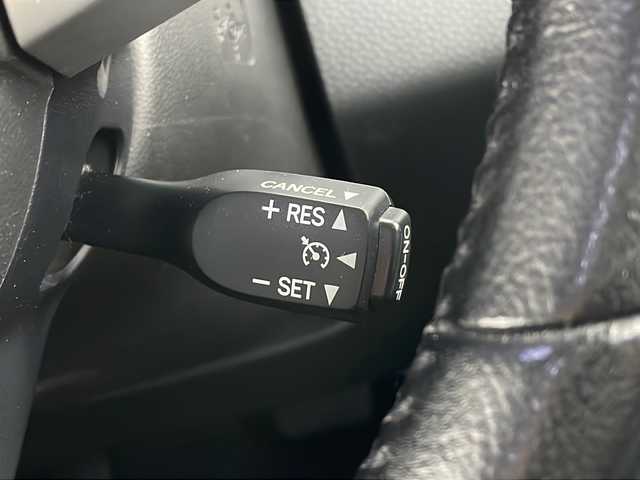 トヨタ ルーミー カスタムG 道北・旭川 2019(平31)年 4.7万km パールホワイトⅢ /４WD//禁煙車//寒冷地仕様//純正SDナビ/CD/DVD/SD/BT/TV//両側パワースライドドア//バックカメラ//スマートアシスト３/衝突回避支援ブレーキ/衝突警報機能/誤発進抑制機能/車線逸脱警報/先行車発進告知/オートハイビーム//純正エンジンスターター//社外ドライブレコーダー//ミラー型社外レーダー//アイドリングストップ//オートエアコン//フロントデアイサー//前席シートヒーター//革巻きステアリング//ステリングスイッチ//クルーズコントロール//オートライト//LEDヘッドライト//LEDフォグランプ//ミラーウィンカー//ドアバイザー//夏タイヤ積込み//スペアキー