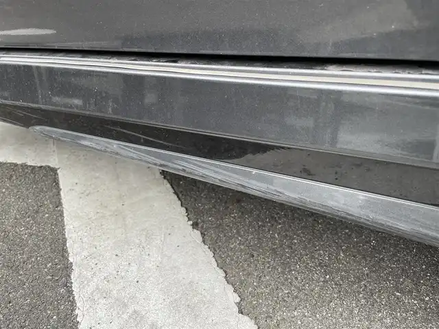 トヨタ プリウス A 大阪府 2016(平28)年 9.1万km グレーメタリック (株)IDOMが運営する【じしゃロン東大阪店】の自社ローン対象車両になります。こちらは現金ご利用時の価格です。/自社ローンご希望の方は別途その旨お申付け下さい。/モデリスタエアロ（フロント，サイド，リア）/純正9インチSDナビ【DSZT-YC4T】/　フルセグTV、CD、DVD、Bluetooth、SDREC/バックカメラ/前後コーナーセンサー/ブラインドスポットモニター/アダプティブクルーズコントロール/ヘッドアップディスプレイ/ビルトインETC/横滑り防止装置/衝突軽減システム/車線逸脱防止装置/スマートキー＆プッシュスタート/社外17インチAW/取説