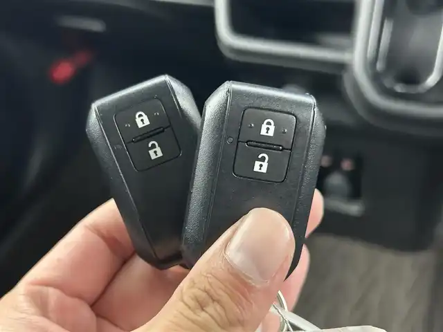 スズキ ハスラー HYBRID X 千葉県 2020(令2)年 4.6万km クールカーキPM 禁煙車/スズキレーダーブレーキサポート/・車線逸脱警報システム/・コーナーセンサー/純正９インチメモリナビ/・CD/DVD/USB/Bluetooth/フルセグTV/・ビルトインETC/・全方位カメラ/革巻きステアリング/・ステアリングスイッチ/DNシートヒーター/純正１５インチAW/電動格納ウインカーミラー/オートライト/・LEDヘッドライト/・LEDフォグランプ