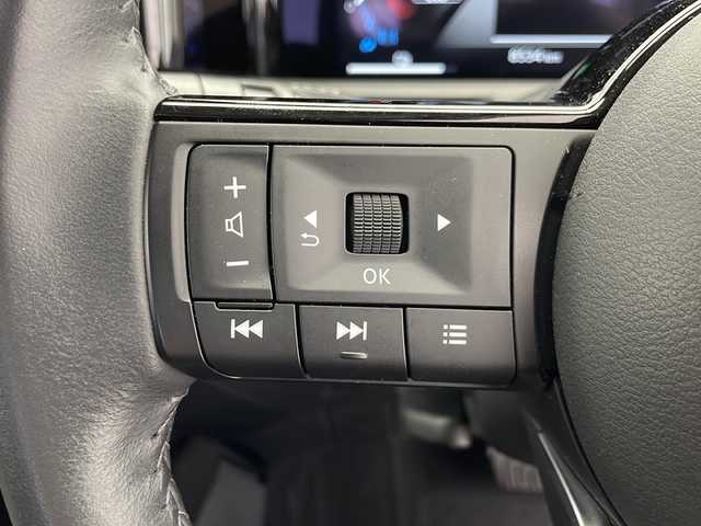 日産 オーラ G レザーエディション 千葉県 2024(令6)年 0.9万km 黒 純正ナビ/BT/TV/HDMI/Applecare/プロパイロット/レーダークルーズコントロール/レーンキープ/衝突軽減/クリアランスソナー/標識検知/BSM/全方位カメラ/電動パーキング/オートホールド/オートハイビーム/ワイヤレス充電/BOSEサウンド/レザーシート/デジタルインナーミラー/ビルトインETC2.0/LEDフォグ/スマートキー/プッシュスタート