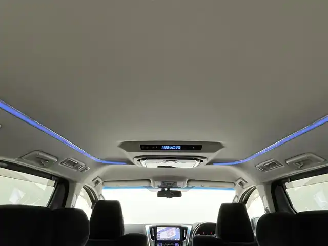 トヨタ ヴェルファイア Z Gエディション 岡山県 2015(平27)年 6.7万km ホワイトパールクリスタルシャイン ALPINE10インチナビ/・FM/AM/Bluetooth/フルセグ/CD/DVD/ALPINE12.8インチフリップダウンモニター/ALPINEサウンドシステム/ハーフレザーシート/・パワーシート/・シートメモリー/パワーバックドア/ETC/トヨタセーフティーセンス/・プリクラッシュセーフティ/・レーンキープアシスト/・レーダークルーズコントロール/・コーナーセンサー/電動パーキング/両側パワースライドドア/LEDヘッドライト/ドアバイザー/新車保証書/取扱説明書