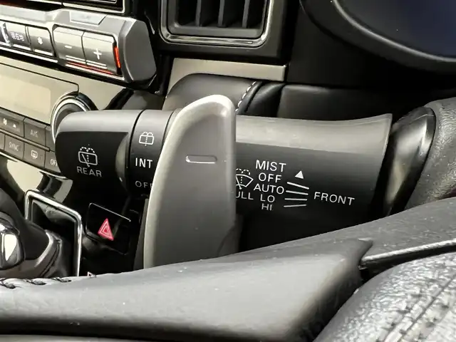 三菱 デリカＤ：５ シャモニー 滋賀県 2025(令7)年 0.1千km パールⅡ 登録済み未使用車/ALPINE製11インチナビ/全方位カメラ/両側パワースライドドア/ハーフレザーシート/追従クルーズコントロール/ブラインドスポットモニタリング/LEDヘッドライト/オートマチックハイビーム/D席パワーシート/D/Nシートヒーター/ステアリングヒーター/パワーバックドア/AC100V電源/電動パーキングブレーキ/オートブレーキホールド/パドルシフト/プッシュスタート/スマートキー/ステアリングリモコン