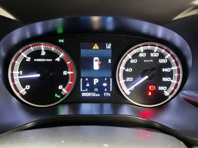 三菱 デリカＤ：５ シャモニー 滋賀県 2025(令7)年 0.1千km パールⅡ 登録済み未使用車/ALPINE製11インチナビ/全方位カメラ/両側パワースライドドア/ハーフレザーシート/追従クルーズコントロール/ブラインドスポットモニタリング/LEDヘッドライト/オートマチックハイビーム/D席パワーシート/D/Nシートヒーター/ステアリングヒーター/パワーバックドア/AC100V電源/電動パーキングブレーキ/オートブレーキホールド/パドルシフト/プッシュスタート/スマートキー/ステアリングリモコン