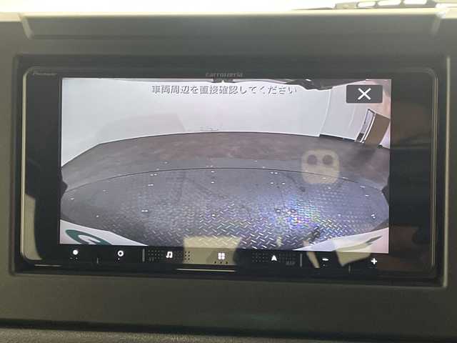 スズキ ジムニー シエラ JC 愛媛県 2025(令7)年 0.5万km ミディアムグレー ダムドlittle G. フロントグリル/ダムドlittle G. フロントバンパー/ダムドlittle G. オーバーフェンダー/ダムドlittle G. リアバンパー/背面ハードタイヤカバー/サイドメッキモール/デジタルインナーミラー//社外ナビ　ダムドトリムＧグリル＆バンパー　デジタルインナーミラー　ＥＴＣ　クルーズコントロール　コーナーセンサー　レーンアシスト　衝突被害軽減ブレーキ　バックカメラ　背面タイヤ　禁煙車