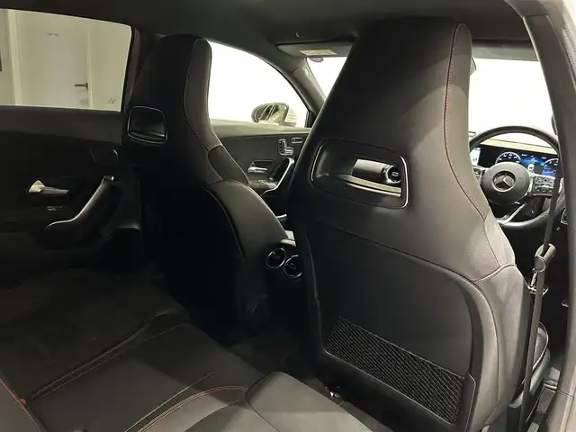 メルセデス・ベンツ Ａ１８０ スタイル AMGライン 愛知県 2019(令1)年 2.7万km ポーラホワイト ヘッドアップディスプレイ/ハーフレザーシート/レーダーセーフティーパッケージ/マルチビームLEDヘッドライト/ドライブレコーダー/MBUXナビ/360°カメラ/ETC