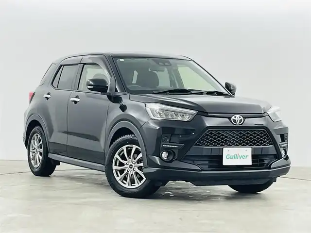 トヨタ ライズ Z 福島県 2020(令2)年 6.9万km ブラックマイカメタリック スマートアシスト/・衝突回避支援ブレーキ　/・機能衝突警告機能　/・全車速追従機能付ＡＣＣ/・レーンキープコントロール　/・車線逸脱警報機能　/・車線逸脱抑制制御機能　/・コーナーセンサー　/・パノラミックビューモニター/・アダプティブドライビングビーム/・標識認識機能/・先行車発進お知らせ機能/・誤発進抑制制御機能/・ふらつき警報/純正ディスプレイオーディオナビ/・Bluetooth/USB/AM・FM/applecarplay/・バックカメラ/・ETC/前後ドライブレコーダー/革巻きステアリング/・ステアリングスイッチ/シートヒーター/プッシュスタート/・スマートキー/・スペアキー/LEDライト/・フォグライト/・オートライト/純正フロアマット/ドアバイザー/電動格納ウィンカーミラー/・オートミラー