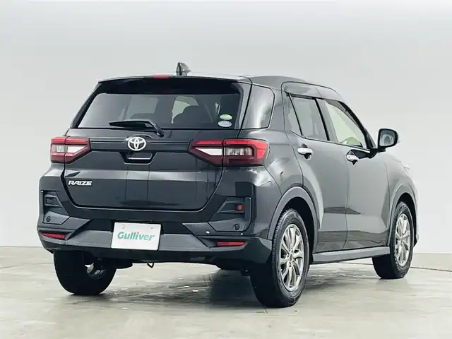 トヨタ ライズ Z 福島県 2020(令2)年 6.9万km ブラックマイカメタリック スマートアシスト/・衝突回避支援ブレーキ　/・機能衝突警告機能　/・全車速追従機能付ＡＣＣ/・レーンキープコントロール　/・車線逸脱警報機能　/・車線逸脱抑制制御機能　/・コーナーセンサー　/・パノラミックビューモニター/・アダプティブドライビングビーム/・標識認識機能/・先行車発進お知らせ機能/・誤発進抑制制御機能/・ふらつき警報/純正ディスプレイオーディオナビ/・Bluetooth/USB/AM・FM/applecarplay/・バックカメラ/・ETC/前後ドライブレコーダー/革巻きステアリング/・ステアリングスイッチ/シートヒーター/プッシュスタート/・スマートキー/・スペアキー/LEDライト/・フォグライト/・オートライト/純正フロアマット/ドアバイザー/電動格納ウィンカーミラー/・オートミラー