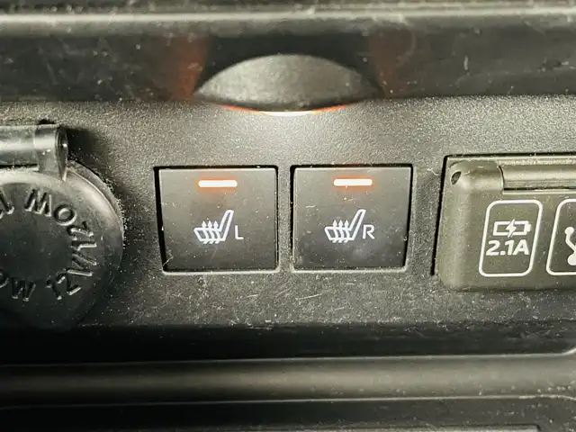 トヨタ ライズ Z 福島県 2020(令2)年 6.9万km ブラックマイカメタリック スマートアシスト/・衝突回避支援ブレーキ　/・機能衝突警告機能　/・全車速追従機能付ＡＣＣ/・レーンキープコントロール　/・車線逸脱警報機能　/・車線逸脱抑制制御機能　/・コーナーセンサー　/・パノラミックビューモニター/・アダプティブドライビングビーム/・標識認識機能/・先行車発進お知らせ機能/・誤発進抑制制御機能/・ふらつき警報/純正ディスプレイオーディオナビ/・Bluetooth/USB/AM・FM/applecarplay/・バックカメラ/・ETC/前後ドライブレコーダー/革巻きステアリング/・ステアリングスイッチ/シートヒーター/プッシュスタート/・スマートキー/・スペアキー/LEDライト/・フォグライト/・オートライト/純正フロアマット/ドアバイザー/電動格納ウィンカーミラー/・オートミラー