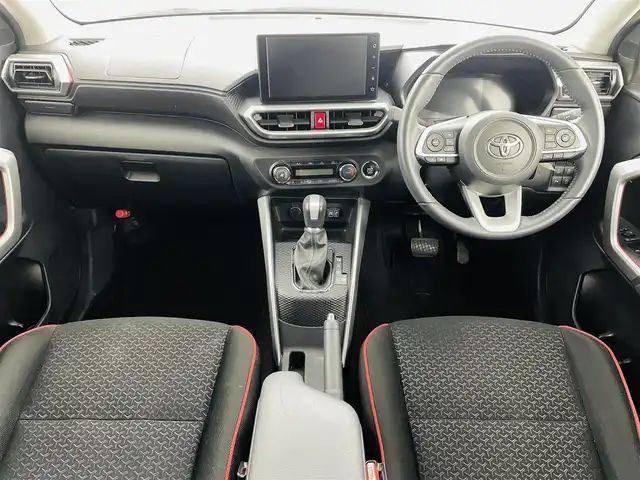 トヨタ ライズ Z 福島県 2020(令2)年 6.9万km ブラックマイカメタリック スマートアシスト/・衝突回避支援ブレーキ　/・機能衝突警告機能　/・全車速追従機能付ＡＣＣ/・レーンキープコントロール　/・車線逸脱警報機能　/・車線逸脱抑制制御機能　/・コーナーセンサー　/・パノラミックビューモニター/・アダプティブドライビングビーム/・標識認識機能/・先行車発進お知らせ機能/・誤発進抑制制御機能/・ふらつき警報/純正ディスプレイオーディオナビ/・Bluetooth/USB/AM・FM/applecarplay/・バックカメラ/・ETC/前後ドライブレコーダー/革巻きステアリング/・ステアリングスイッチ/シートヒーター/プッシュスタート/・スマートキー/・スペアキー/LEDライト/・フォグライト/・オートライト/純正フロアマット/ドアバイザー/電動格納ウィンカーミラー/・オートミラー