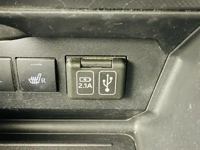 トヨタ ライズ Z 福島県 2020(令2)年 6.9万km ブラックマイカメタリック スマートアシスト/・衝突回避支援ブレーキ　/・機能衝突警告機能　/・全車速追従機能付ＡＣＣ/・レーンキープコントロール　/・車線逸脱警報機能　/・車線逸脱抑制制御機能　/・コーナーセンサー　/・パノラミックビューモニター/・アダプティブドライビングビーム/・標識認識機能/・先行車発進お知らせ機能/・誤発進抑制制御機能/・ふらつき警報/純正ディスプレイオーディオナビ/・Bluetooth/USB/AM・FM/applecarplay/・バックカメラ/・ETC/前後ドライブレコーダー/革巻きステアリング/・ステアリングスイッチ/シートヒーター/プッシュスタート/・スマートキー/・スペアキー/LEDライト/・フォグライト/・オートライト/純正フロアマット/ドアバイザー/電動格納ウィンカーミラー/・オートミラー