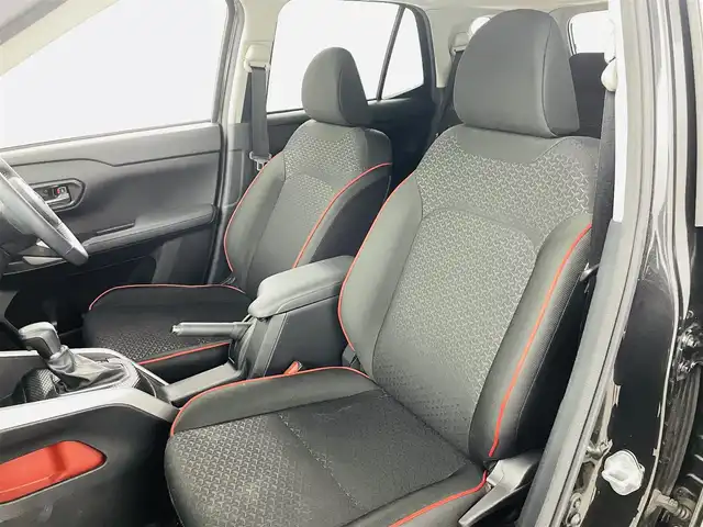 トヨタ ライズ Z 福島県 2020(令2)年 6.9万km ブラックマイカメタリック スマートアシスト/・衝突回避支援ブレーキ　/・機能衝突警告機能　/・全車速追従機能付ＡＣＣ/・レーンキープコントロール　/・車線逸脱警報機能　/・車線逸脱抑制制御機能　/・コーナーセンサー　/・パノラミックビューモニター/・アダプティブドライビングビーム/・標識認識機能/・先行車発進お知らせ機能/・誤発進抑制制御機能/・ふらつき警報/純正ディスプレイオーディオナビ/・Bluetooth/USB/AM・FM/applecarplay/・バックカメラ/・ETC/前後ドライブレコーダー/革巻きステアリング/・ステアリングスイッチ/シートヒーター/プッシュスタート/・スマートキー/・スペアキー/LEDライト/・フォグライト/・オートライト/純正フロアマット/ドアバイザー/電動格納ウィンカーミラー/・オートミラー